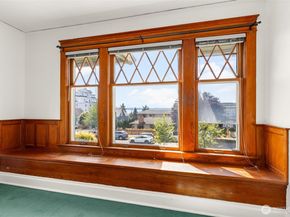 2507 Rucker Avenue, Everett WA 98201