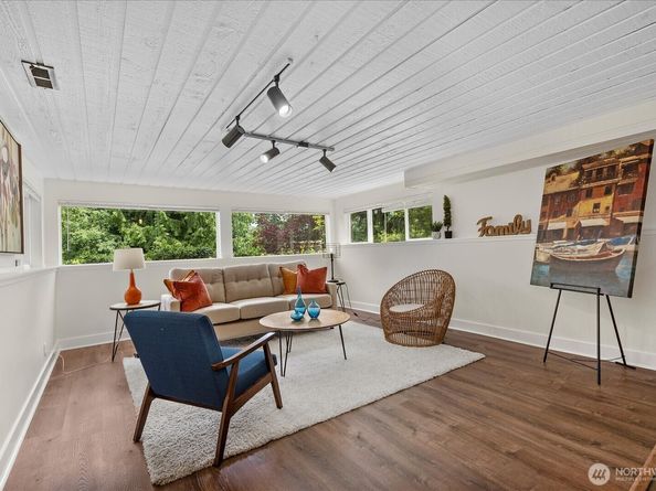 4505 144th Avenue SE, Bellevue WA 98006