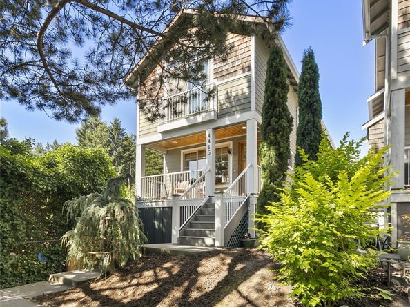 4415 40th Avenue SW, Seattle WA 98116