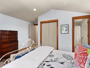 4415 40th Avenue SW, Seattle WA 98116