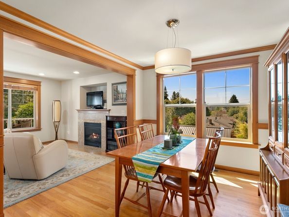 4415 40th Avenue SW, Seattle WA 98116