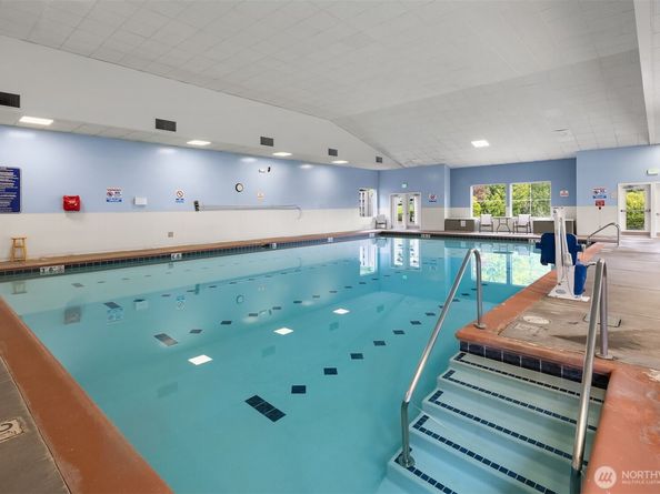 4535 Providence Point Place SE 202, Issaquah WA 98029