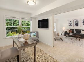 4535 Providence Point Place SE 202, Issaquah WA 98029