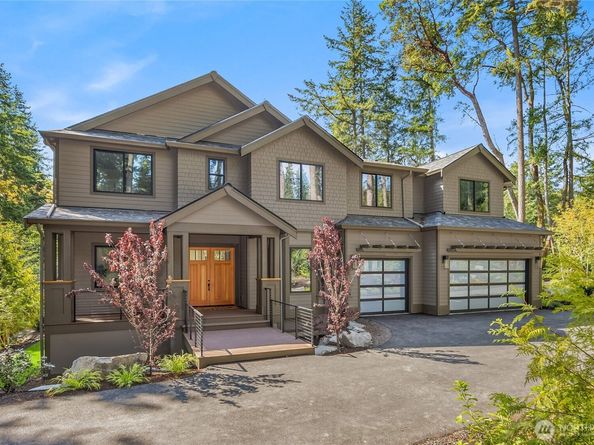 4740 Rose Avenue NE, Bainbridge Island WA 98110