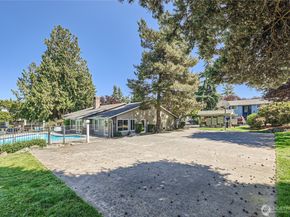 921 130th Street SW E102, Everett WA 98204