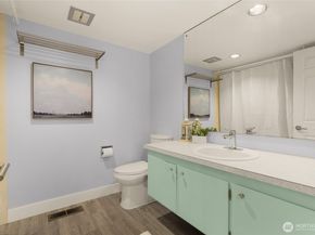 2127 170th Avenue NE, Bellevue WA 98008