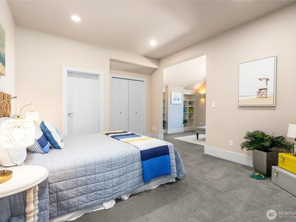 13730 Main Street, Bellevue WA 98005
