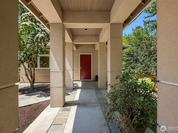 13730 Main Street, Bellevue WA 98005