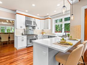 13730 Main Street, Bellevue WA 98005