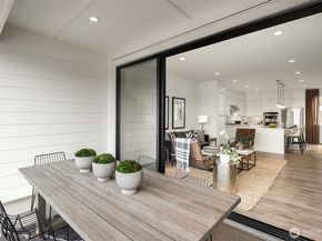 10824 (HS 79) 120TH Lane NE B, Kirkland WA 98033