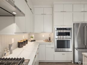 10824 (HS 79) 120TH Lane NE B, Kirkland WA 98033