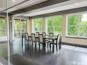 225 Logan Avenue S 106, Renton WA 98057
