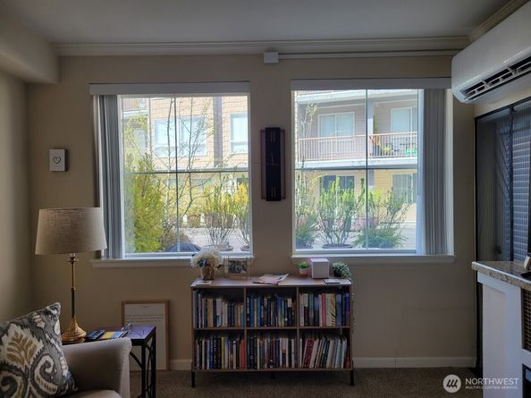 225 Logan Avenue S 106, Renton WA 98057