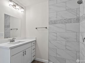 19019 SE 164th Street, Renton WA 98058