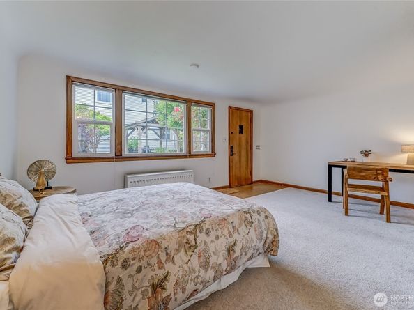 7868 Green Lake Drive N Unit 9, Seattle WA 98103