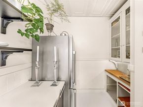 1107 E Denny Way B4, Seattle WA 98122