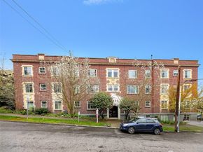 1107 E Denny Way B4, Seattle WA 98122