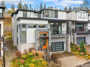 3809 163rd Avenue SE, Bellevue WA 98008