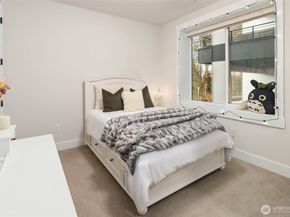 3809 163rd Avenue SE, Bellevue WA 98008