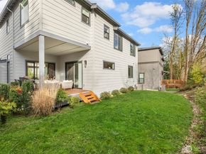 3809 163rd Avenue SE, Bellevue WA 98008