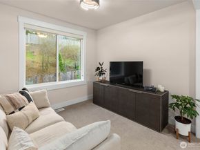 3809 163rd Avenue SE, Bellevue WA 98008