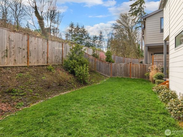 3809 163rd Avenue SE, Bellevue WA 98008