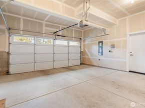 7230 NE 129th St, Kirkland WA 98034