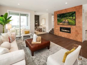 10823 (HS 94) 120TH Lane NE E, Kirkland WA 98033