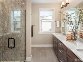 10823 (HS 94) 120TH Lane NE E, Kirkland WA 98033