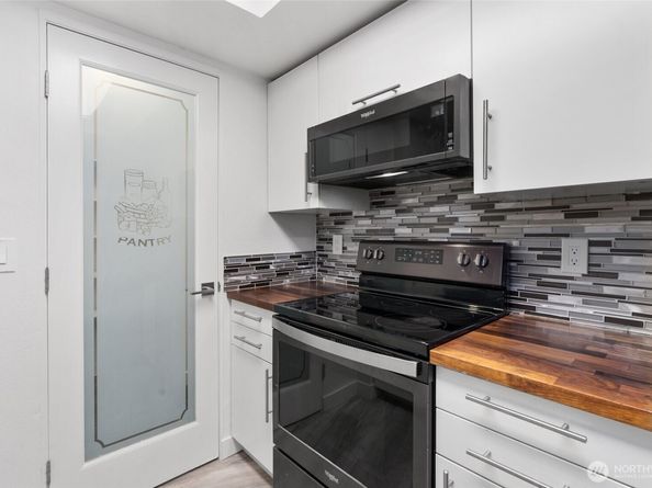 14620 NE 31st Street J201, Bellevue WA 98007