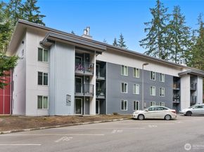 14620 NE 31st Street J201, Bellevue WA 98007