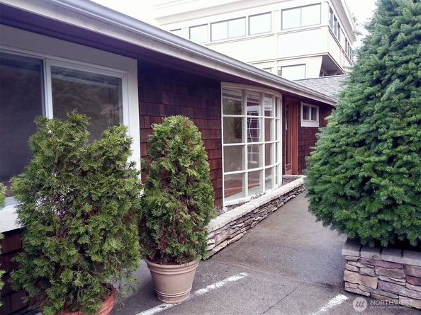 11644 NE 80th Street, Kirkland WA 98033