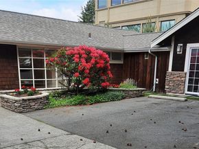 11644 NE 80th Street, Kirkland WA 98033