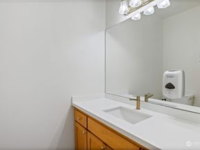 15733 NE 165th St, Woodinville WA 98072