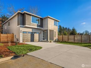 11612 SE 196 Street 8, Kent WA 98031