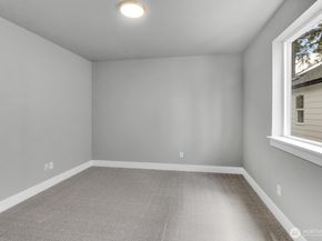 14127 15th Avenue W, Lynnwood WA 98087