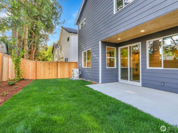 14127 15th Avenue W, Lynnwood WA 98087