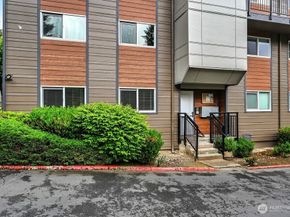 220 SW Clark Street B101, Issaquah WA 98027