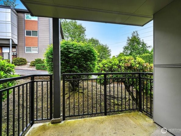 220 SW Clark Street B101, Issaquah WA 98027