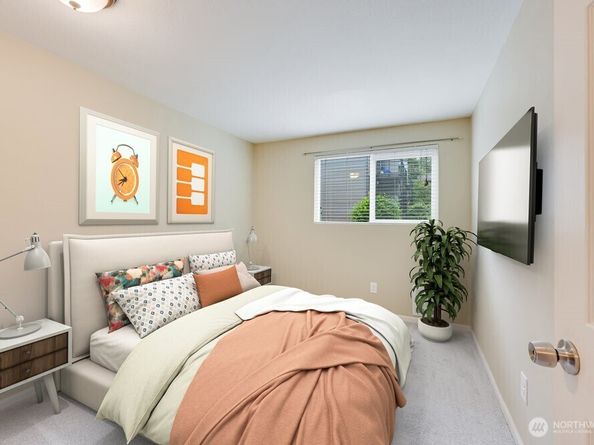 220 SW Clark Street B101, Issaquah WA 98027