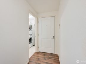 220 SW Clark Street B101, Issaquah WA 98027