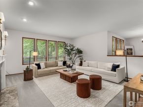 18557 W Lake Desire Drive SE, Renton WA 98058