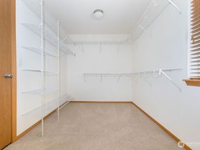 8927 Weiting Avenue SE, Snoqualmie WA 98065