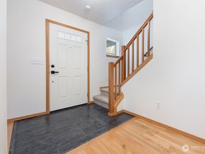 8927 Weiting Avenue SE, Snoqualmie WA 98065