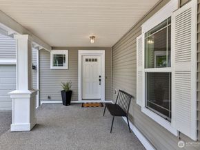 8927 Weiting Avenue SE, Snoqualmie WA 98065