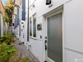 2273 14th Avenue W, Seattle WA 98119