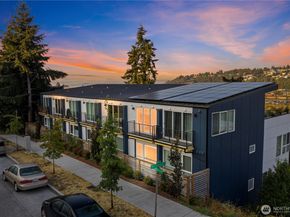 2273 14th Avenue W, Seattle WA 98119