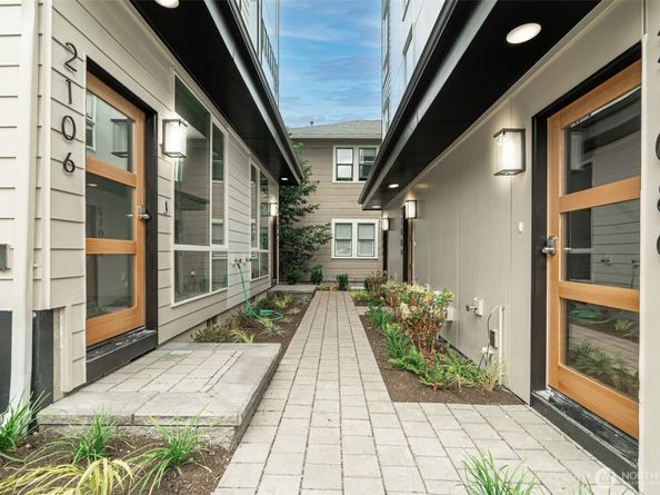 2108 15th Avenue S C, Seattle WA 98144