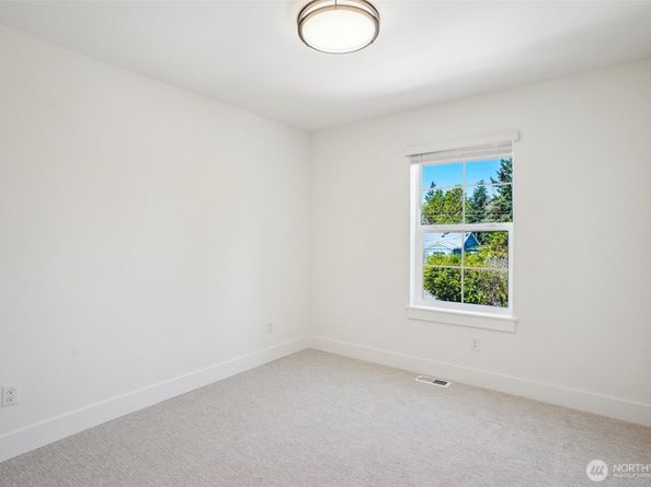8008 222nd Street SW, Edmonds WA 98026