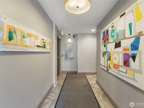 705 E Republican Street 207, Seattle WA 98102